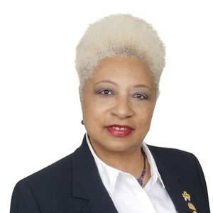 Meet your Posher, Joyce